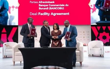 Deux banques commerciales burundaises signent des accords de prêt de 95 millions $ avec Afreximbank