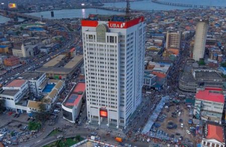 La banque nigériane UBA signe un accord de prêt de 150 millions $ pour soutenir les activités de commerce de PME locales