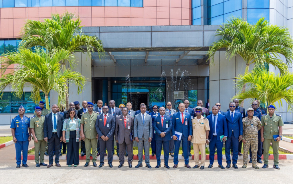 Nigerian National Defense College Delegation Visits Togo’s Revenue Office -