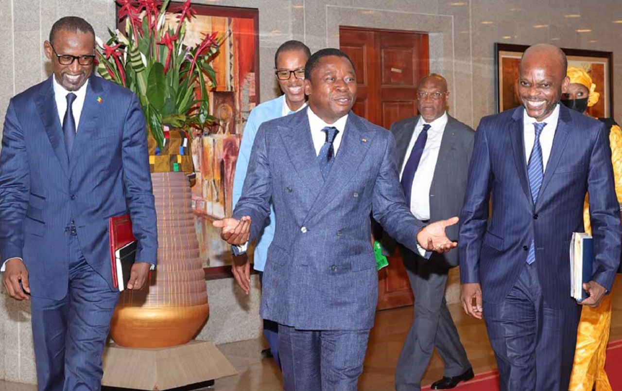 la diplomatie « m’as-tu-vu » togolaise à l’échec –